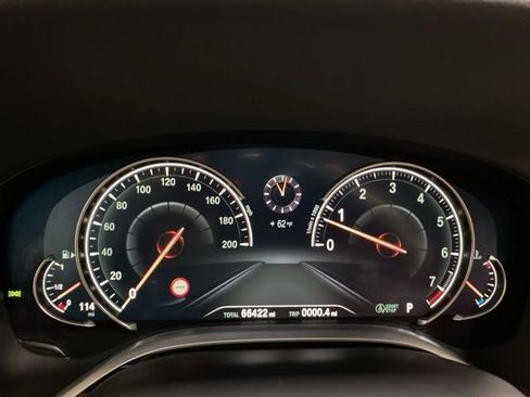 Used 2016 BMW 750i xDrive image 16