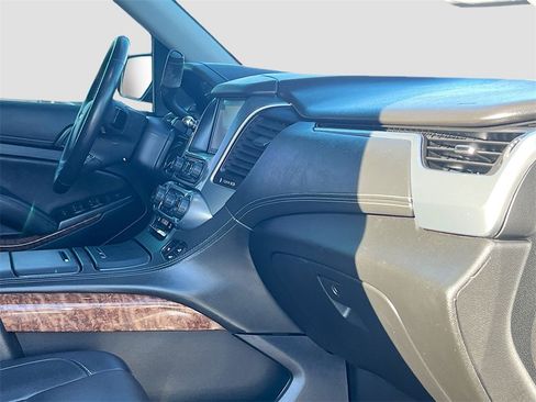 Used 2019 Chevrolet Tahoe Premier w/ RST 6.2L Performance Edition image 31