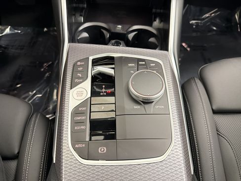 New 2026 BMW 330i Sedan w/ Premium Package RWD image 26