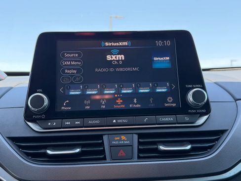 Certified 2024 Nissan Altima 2.5 SR FWD image 25