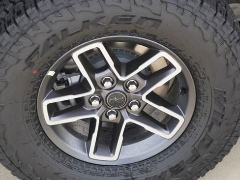 New 2026 Jeep Gladiator Mojave image 11