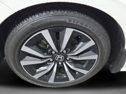 Used 2023 Honda Civic EX image 10