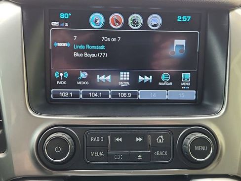 Used 2018 Chevrolet Suburban LT w/ LT Signature Package RWD image 13