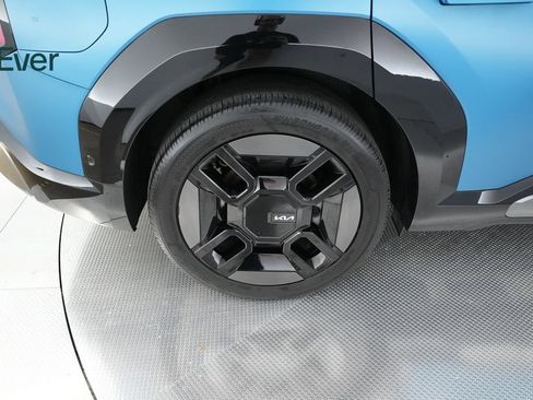 Used 2024 Kia EV9 GT-Line AWD/4WD image 9