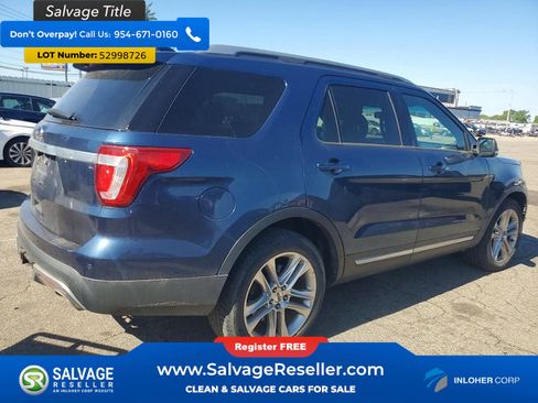 Used 2017 Ford Explorer XLT w/ Equipment Group 201A FWD image 4