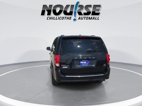 Used 2018 Dodge Grand Caravan SXT FWD image 7