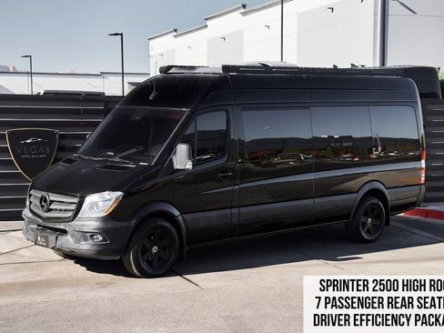 Used 2018 Mercedes-Benz Sprinter 2500 image 1