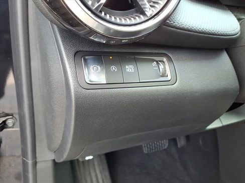 New 2026 Chevrolet Equinox LT w/ Midnight Edition image 17