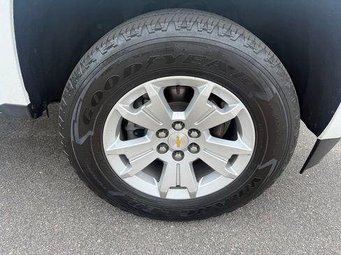 Used 2022 Chevrolet Colorado LT w/ Fleet Safety Package RWD image 29