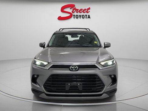 Certified 2026 Toyota Grand Highlander AWD image 6