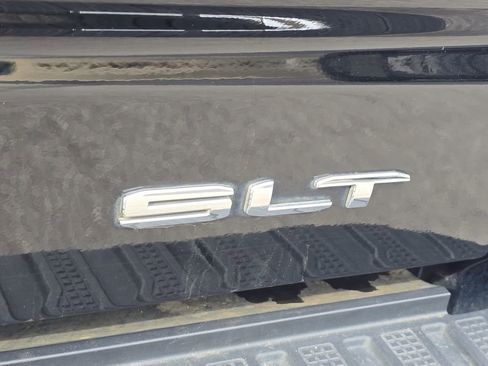 Certified 2024 GMC Sierra 1500 SLT image 10