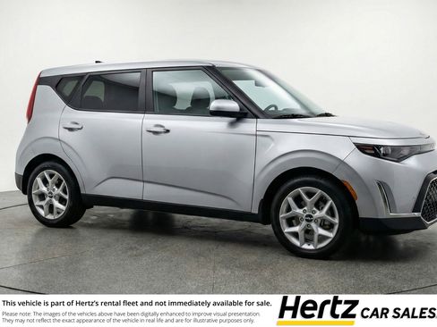 Used 2025 Kia Soul FWD image 1