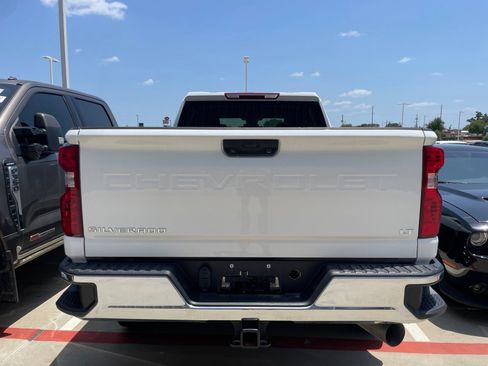 Used 2025 Chevrolet Silverado 2500 LT w/ Convenience Package AWD/4WD image 5