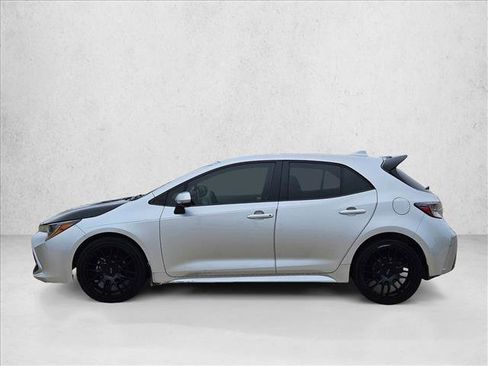 Used 2019 Toyota Corolla XSE image 8