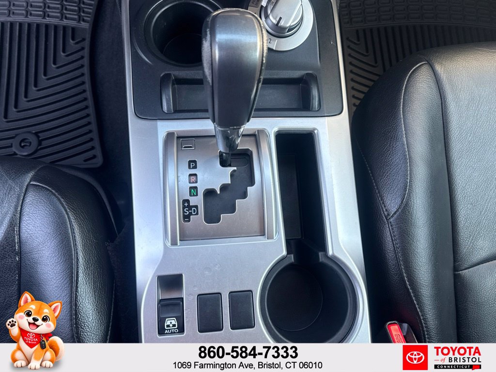 Used 2017 Toyota 4Runner SR5 AWD/4WD image 28