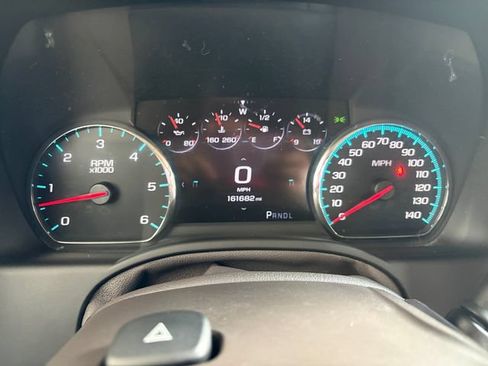 Used 2017 GMC Yukon SLT w/ Premium Edition AWD/4WD image 27