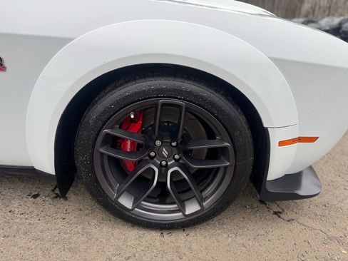 Used 2020 Dodge Challenger R/T Scat Pack RWD image 21
