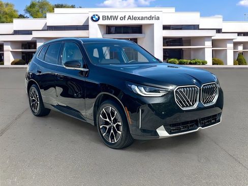Used 2025 BMW X3 xDrive30 w/ Premium Package AWD/4WD image 1