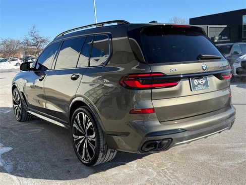 Used 2026 BMW X7 M60i w/ Executive Package image 5