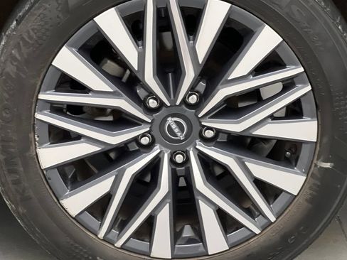 Used 2025 Nissan Altima 2.5 SV FWD image 66