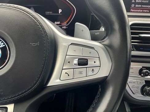 Used 2022 BMW 750i xDrive w/ Executive Package image 19