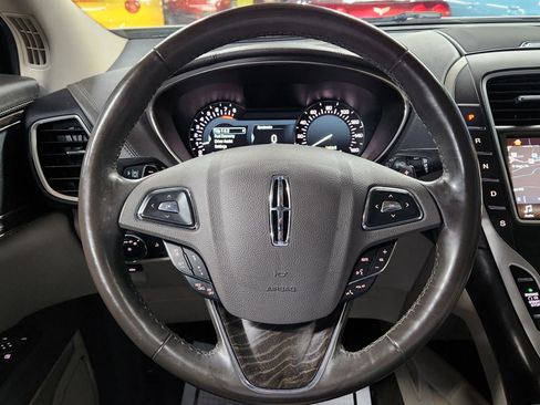 Used 2018 Lincoln MKX Reserve w/ Driver Assistance Package image 27