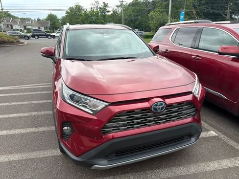 Used 2021 Toyota RAV4 Limited AWD/4WD image 17