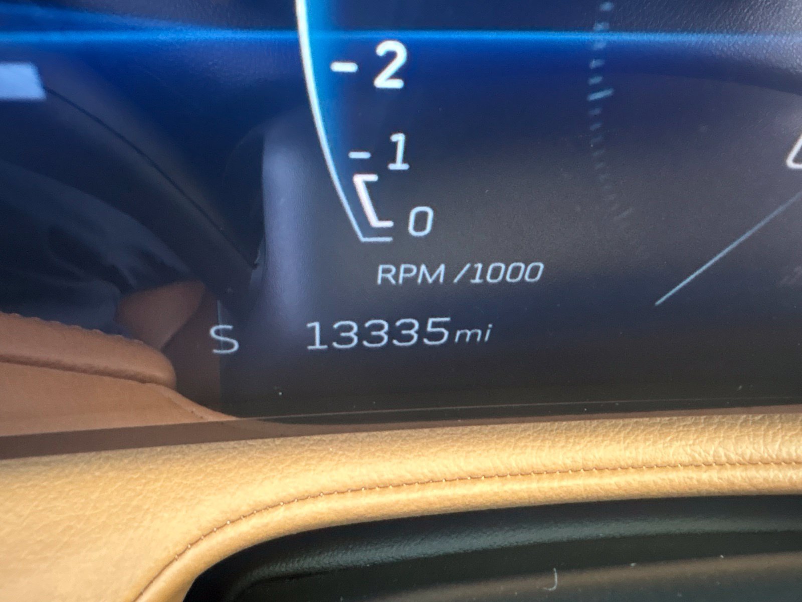 Used 2024 Cadillac XT4 Sport FWD image 32