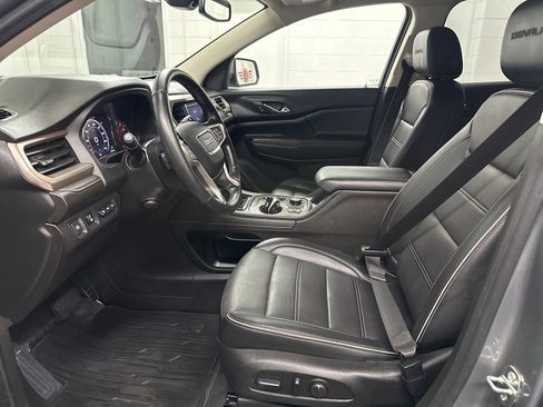 Used 2023 GMC Acadia Denali w/ Trailering Package image 21