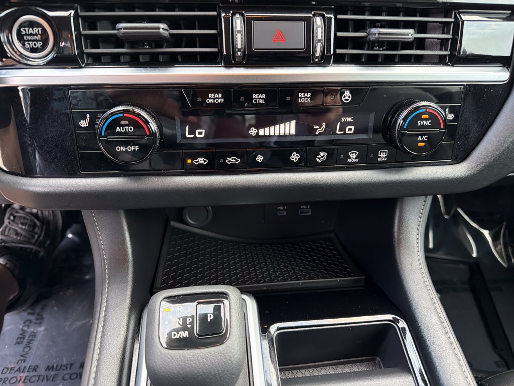 Used 2022 Nissan Pathfinder SL FWD image 29
