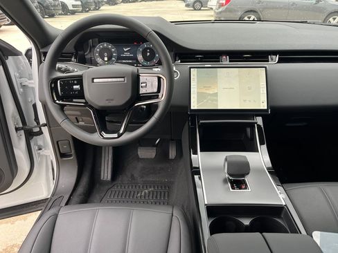 New 2026 Land Rover Range Rover Evoque S AWD/4WD image 12