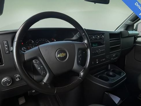Used 2022 Chevrolet Express 2500 Extended w/ Driver Convenience Package RWD image 10