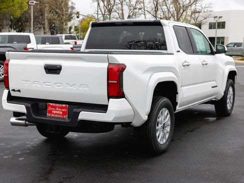 New 2026 Toyota Tacoma SR5 AWD/4WD image 4