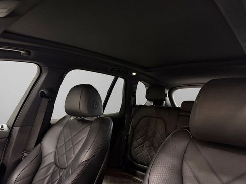 Used 2023 BMW X5 xDrive45e image 36