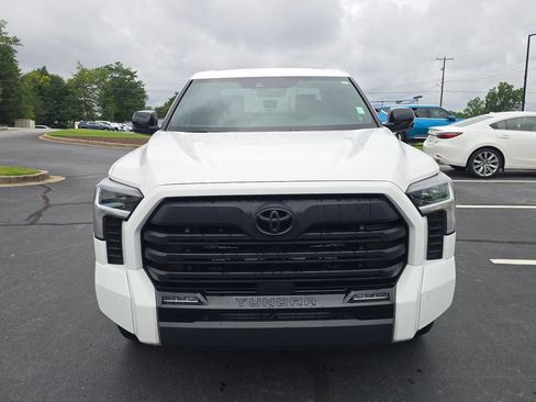 Used 2025 Toyota Tundra Limited w/ Nightshade Package AWD/4WD image 8