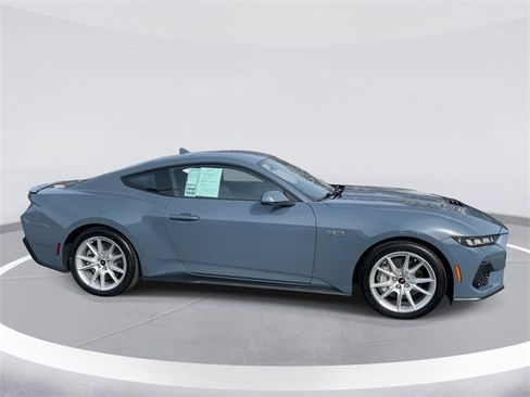 Certified 2025 Ford Mustang GT Premium image 4