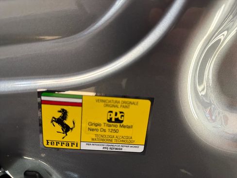 Used 2013 Ferrari 458 Italia Coupe RWD image 25