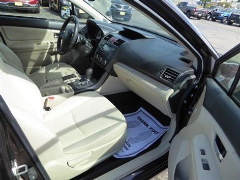 Used 2012 Subaru Impreza 2.0i Premium w/ All-Weather Pkg image 17