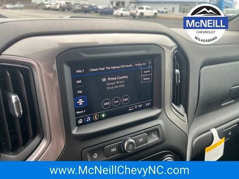 New 2026 Chevrolet Silverado 1500 Custom Trail Boss w/ Dark Appearance Package image 22