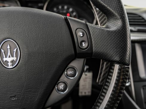 Used 2015 Maserati GranTurismo Sport RWD image 15
