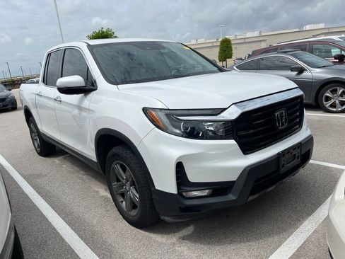 Used 2023 Honda Ridgeline RTL-E image 2