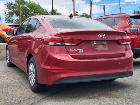 Used 2017 Hyundai Elantra SE FWD image 7