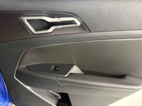 New 2026 Kia Sportage EX image 15