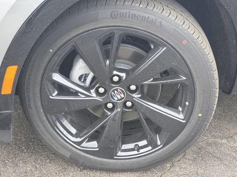 New 2026 Buick Envision Sport Touring image 21