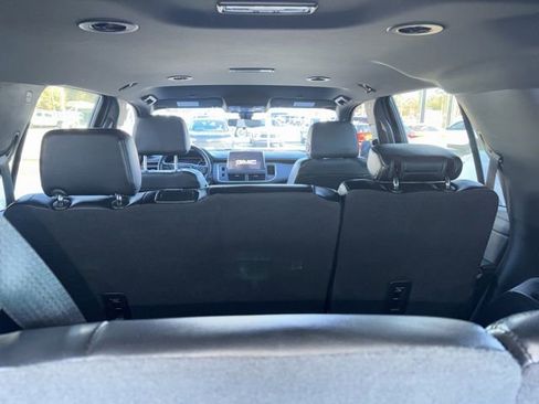 Used 2021 GMC Yukon SLE image 9