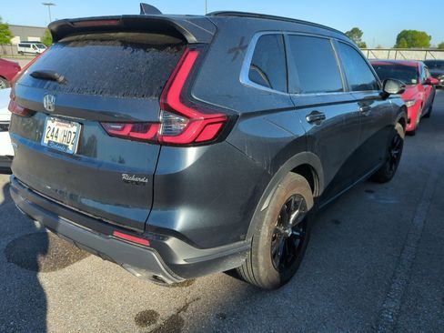 Certified 2025 Honda CR-V Sport image 3