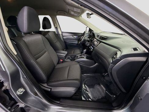Used 2020 Nissan Rogue SV AWD/4WD image 29