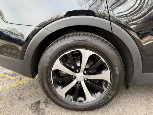 Used 2016 Kia Sorento EX w/ EX Premium Package image 36