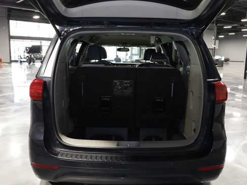 Used 2016 Kia Sedona SX FWD image 29
