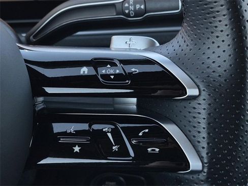 Certified 2025 Mercedes-Benz GLS 450 4MATIC image 16